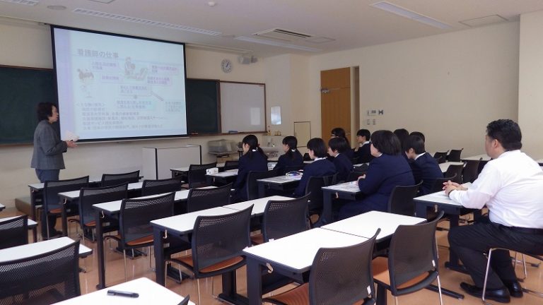 看護学部の説明