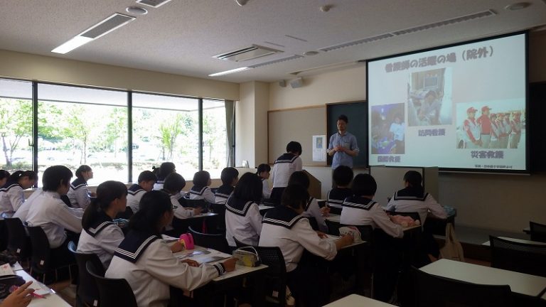大曲中学校