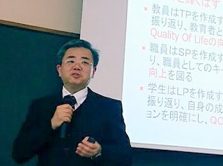 写真:皆本晃弥先生